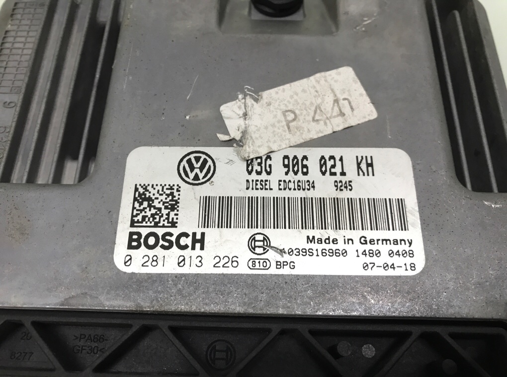 Блок управления двигателем бу для Volkswagen Golf 5 1.9 TDi,  2007 г.