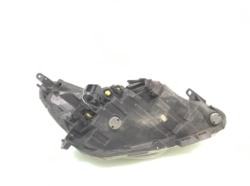 Фара левая бу для Opel Corsa D 1.4 i,  2012 г.