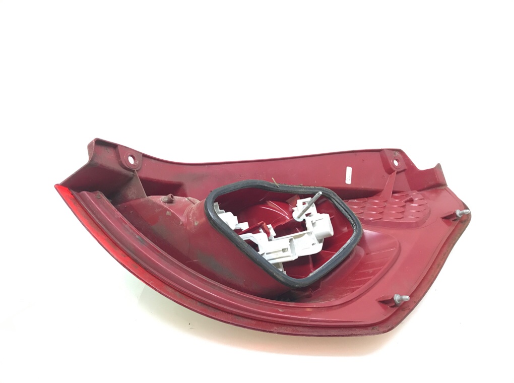Фонарь задний левый бу для Ford Fiesta 6 1.4 i, 2009 г. Фонарь задний левый бу для Ford Fiesta 6 1.4 i, 2009 г.