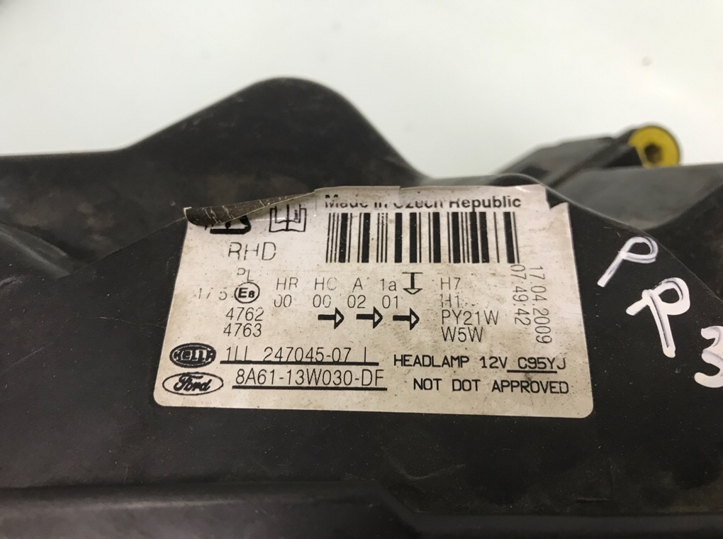 Фара левая бу для Ford Fiesta 6 1.4 i,  2009 г.