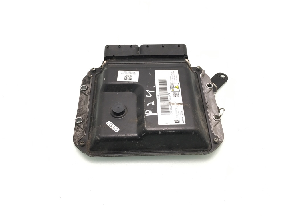 Блок управления двигателем бу для Opel Astra J 1.7 CDTi,  2011 г.