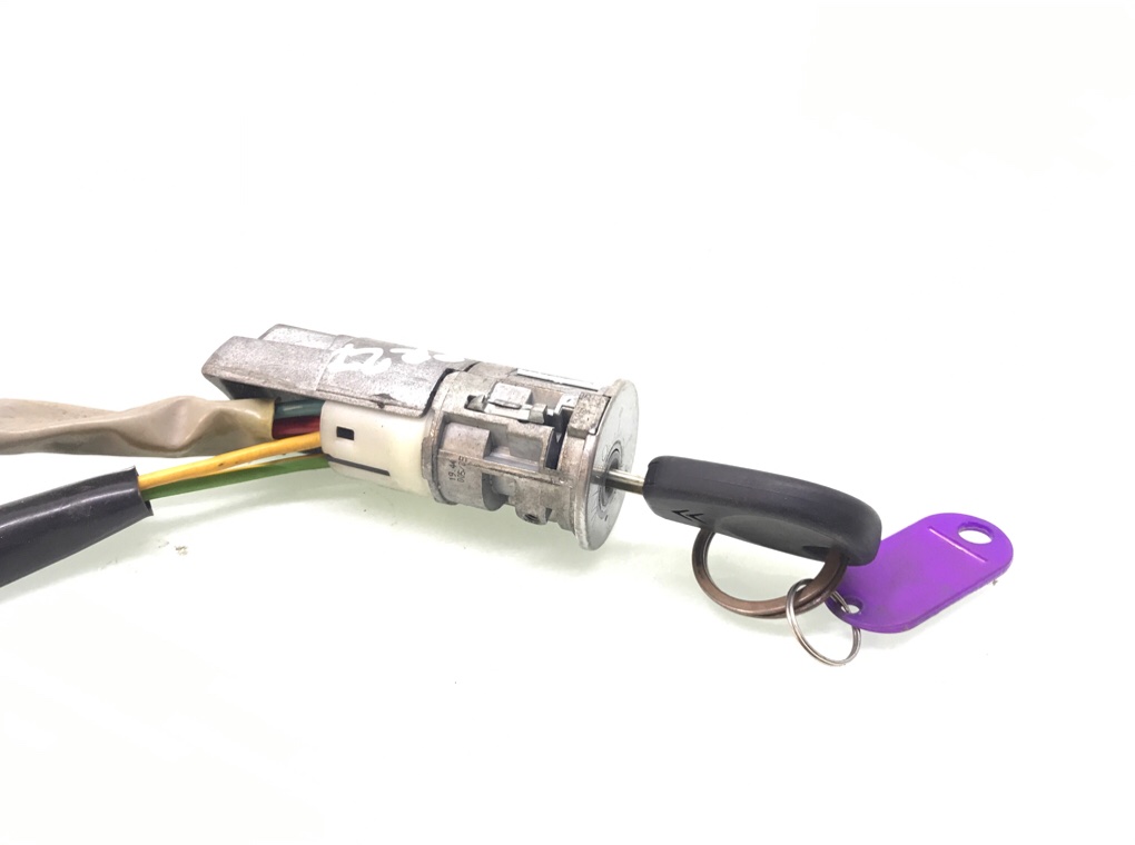 Замок зажигания бу для Citroen Xsara Picasso  1.6 HDi,  2005 г.