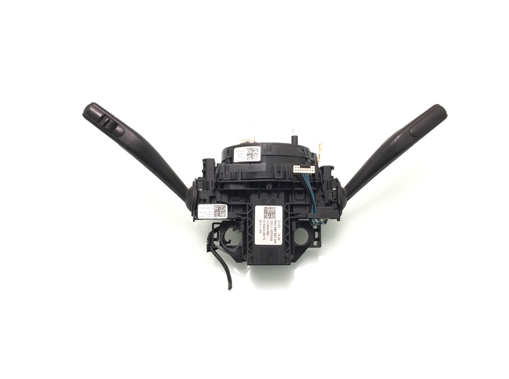 Переключатель подрулевой (стрекоза) бу для Volkswagen Caddy 1.6 TDi, 2012 г. Переключатель подрулевой (стрекоза) бу для Volkswagen Caddy 1.6 TDi, 2012 г.