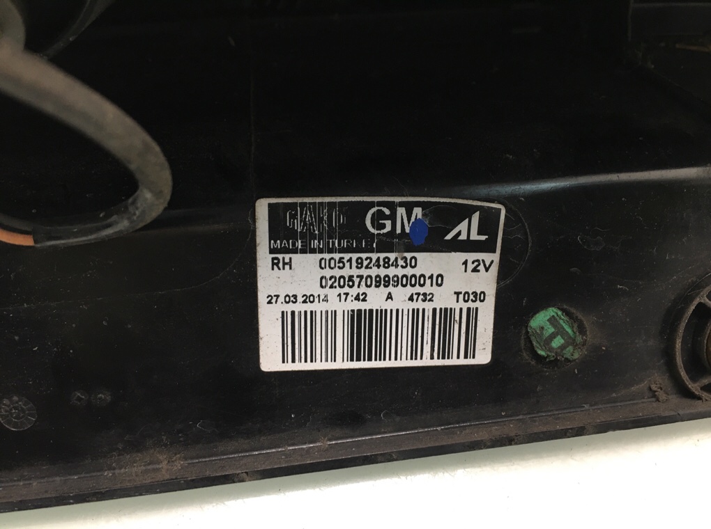 Фонарь задний правый бу для Opel Combo D 1.3 CDTI,  2014 г.