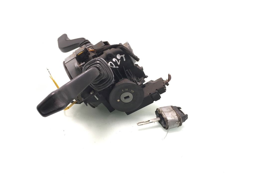 Переключатель подрулевой (стрекоза) бу для Opel Astra G 1.7 CDTi, 2005 г. Переключатель подрулевой (стрекоза) бу для Opel Astra G 1.7 CDTi, 2005 г.