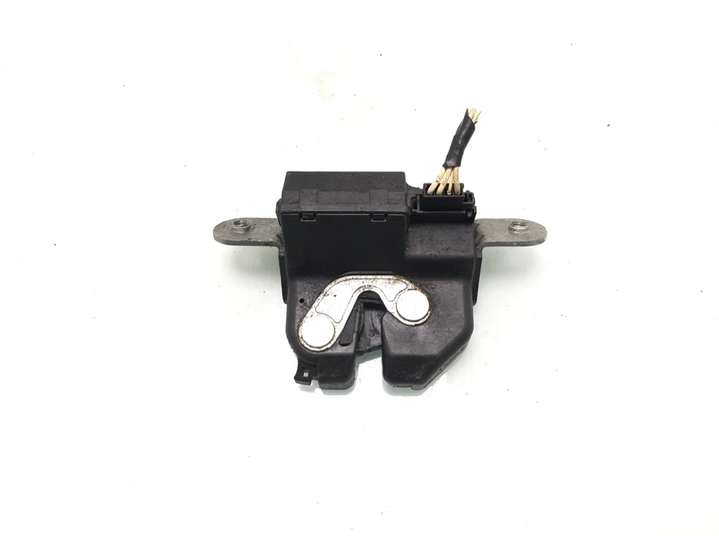 Замок багажника бу для Opel Corsa D 1.3 CDTi, 2007 г. Замок багажника бу для Opel Corsa D 1.3 CDTi, 2007 г.