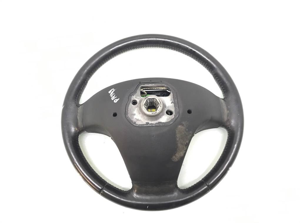 Руль бу для Volvo S40 2 2.0 D, 2007 г. Руль бу для Volvo S40 2 2.0 D, 2007 г.