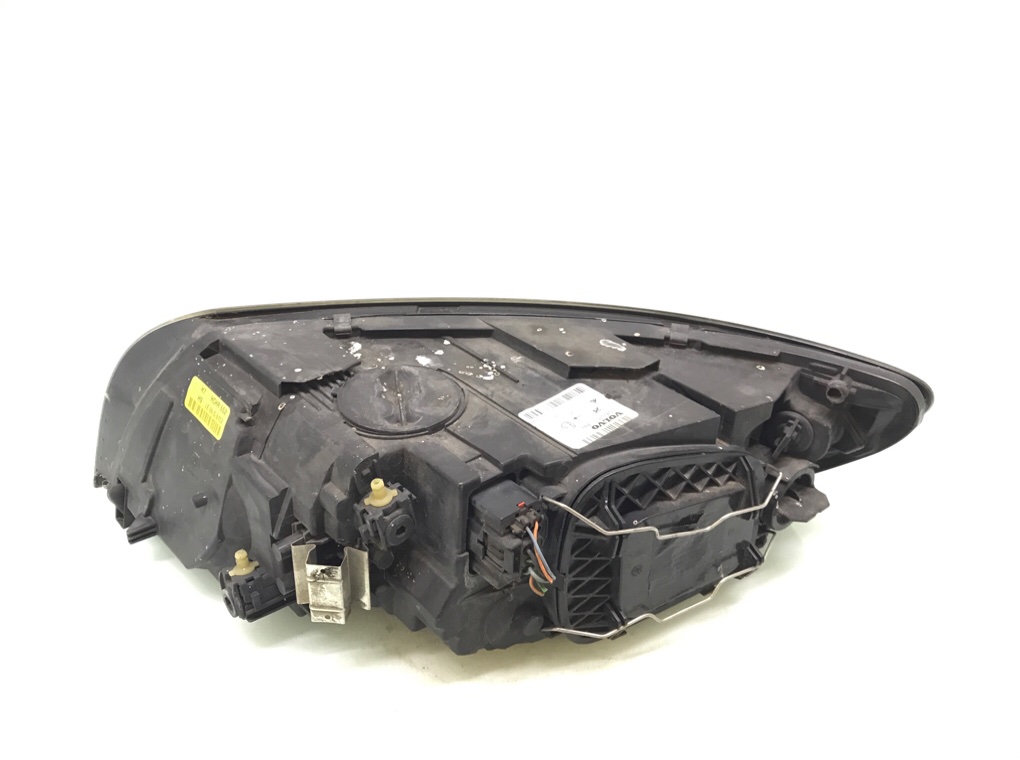 Фара правая бу для Volvo S40 2 2.0 D,  2007 г.