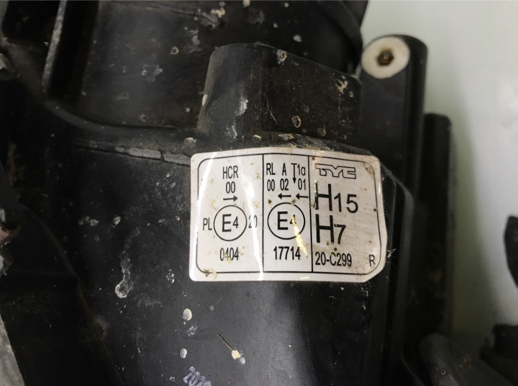 Фара правая бу для Volkswagen Golf Plus  2.0 TDi,  2012 г.