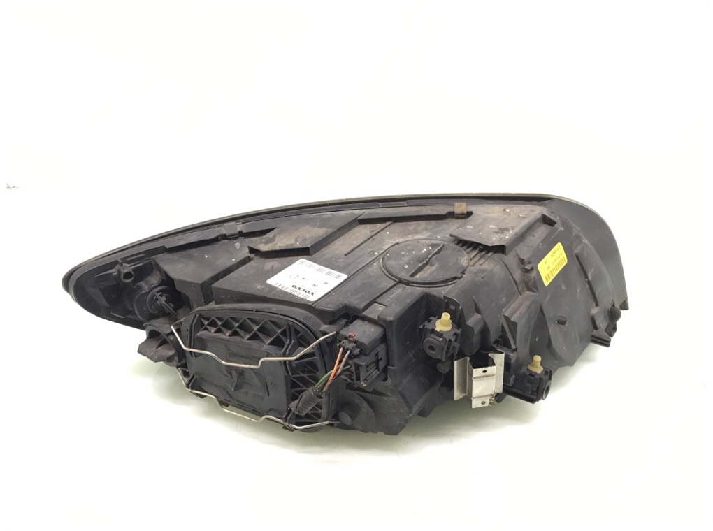 Фара левая бу для Volvo S40 2 2.0 D, 2007 г. Фара левая бу для Volvo S40 2 2.0 D, 2007 г.