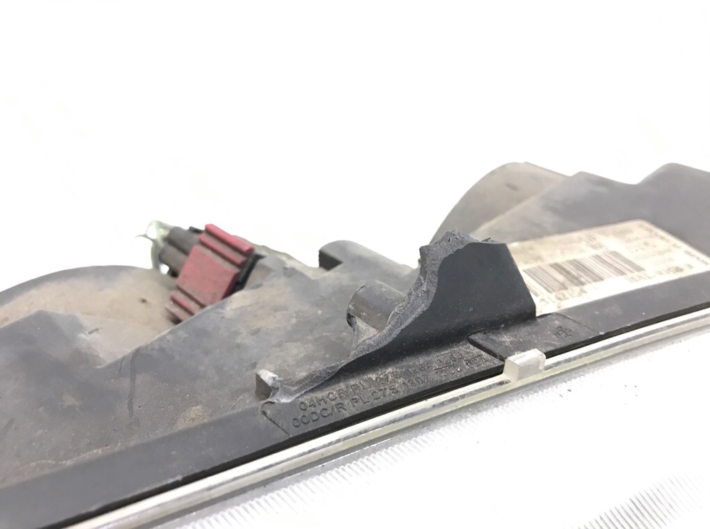 Фара правая бу для Saab 9-5 2.2 TiD, 2005 г. Фара правая бу для Saab 9-5 2.2 TiD, 2005 г.