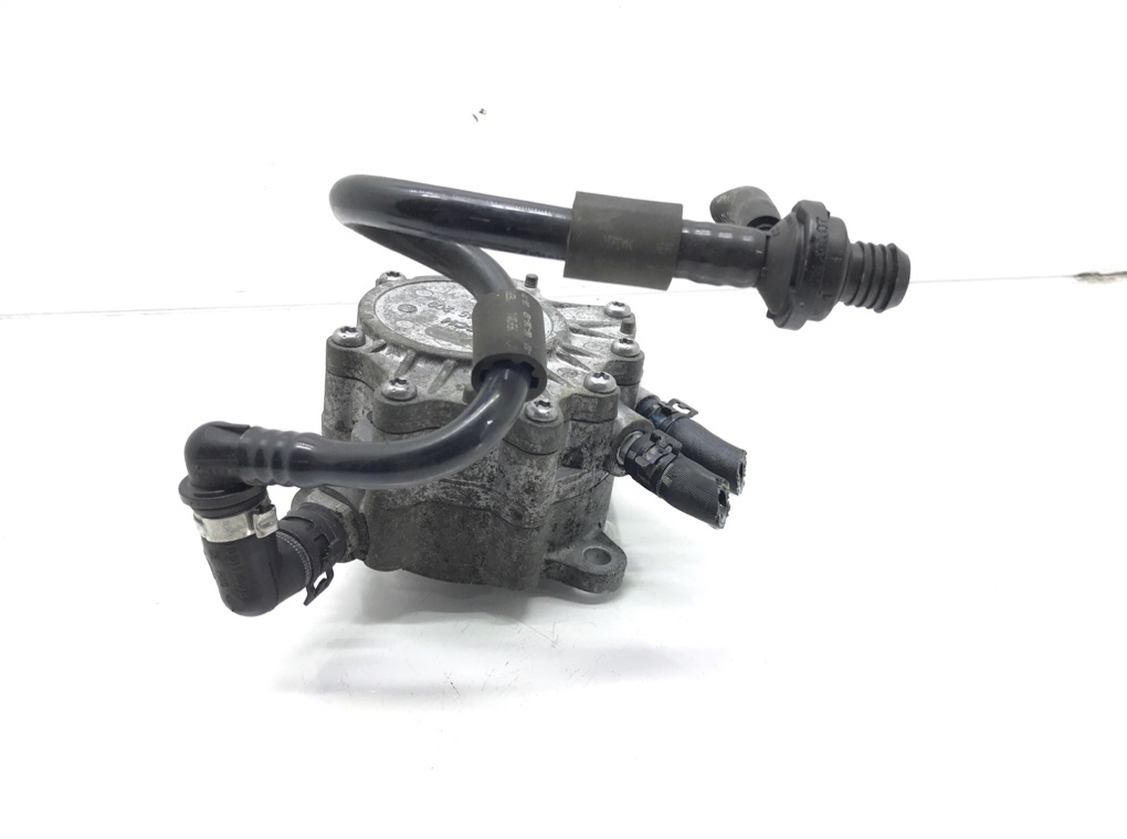 Насос вакуумный бу для Audi A6 C6 2.0 TDi,  2007 г.