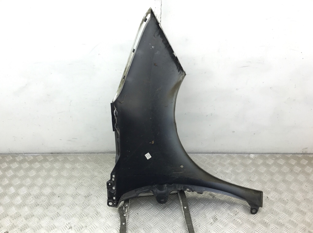 Крыло переднее левое бу для Peugeot 3008 1.6 HDi, 2010 г. Крыло переднее левое бу для Peugeot 3008 1.6 HDi, 2010 г.