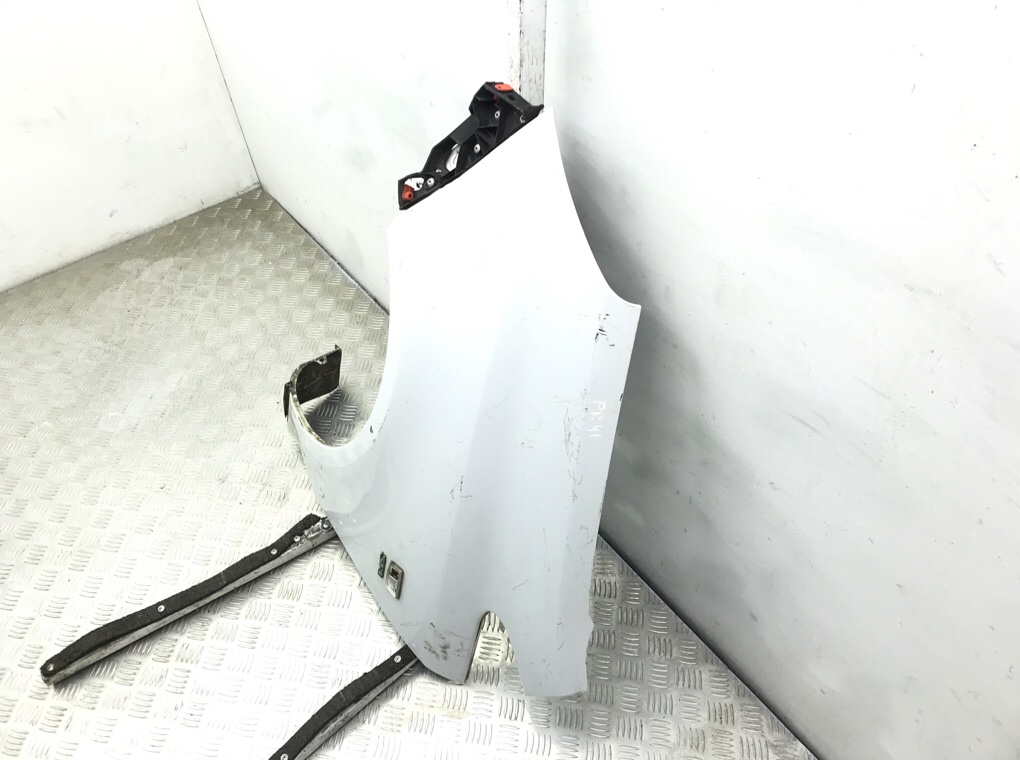 Крыло переднее левое бу для Opel Corsa D 1.4 i, 2012 г. Крыло переднее левое бу для Opel Corsa D 1.4 i, 2012 г.