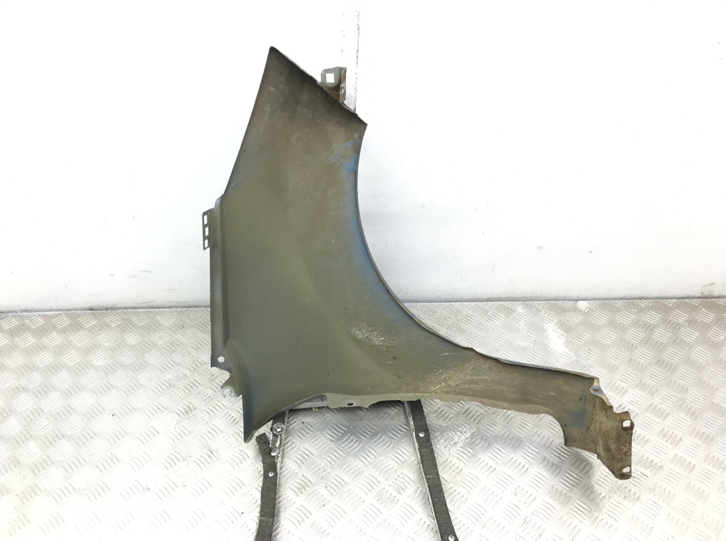 Крыло переднее левое бу для Ford Fiesta 6 1.3 i,  2010 г.