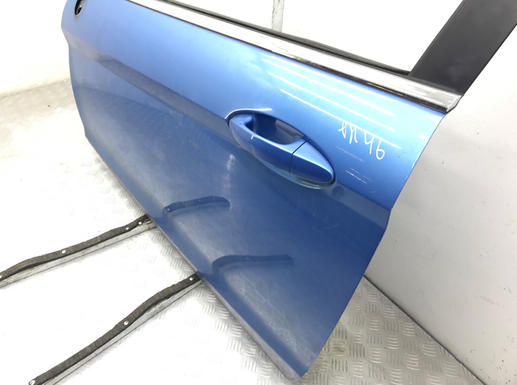 Дверь передняя левая бу для Ford Fiesta 6 1.3 i,  2010 г.