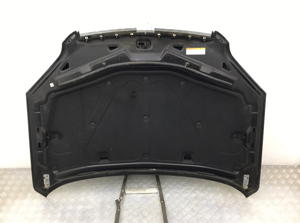 Капот бу для Chevrolet Captiva 2.0 CDi, 2010 г. Капот бу для Chevrolet Captiva 2.0 CDi, 2010 г.