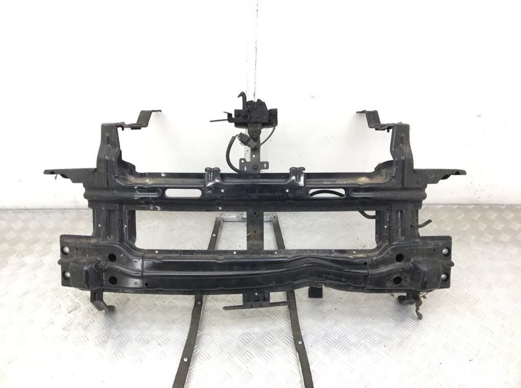 Панель передняя (телевизор) бу для Chevrolet Captiva 2.0 CDi, 2010 г.