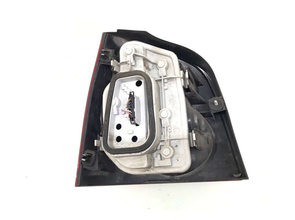 Фонарь задний правый бу для Volkswagen Polo 4 1.2 i,  2003 г.