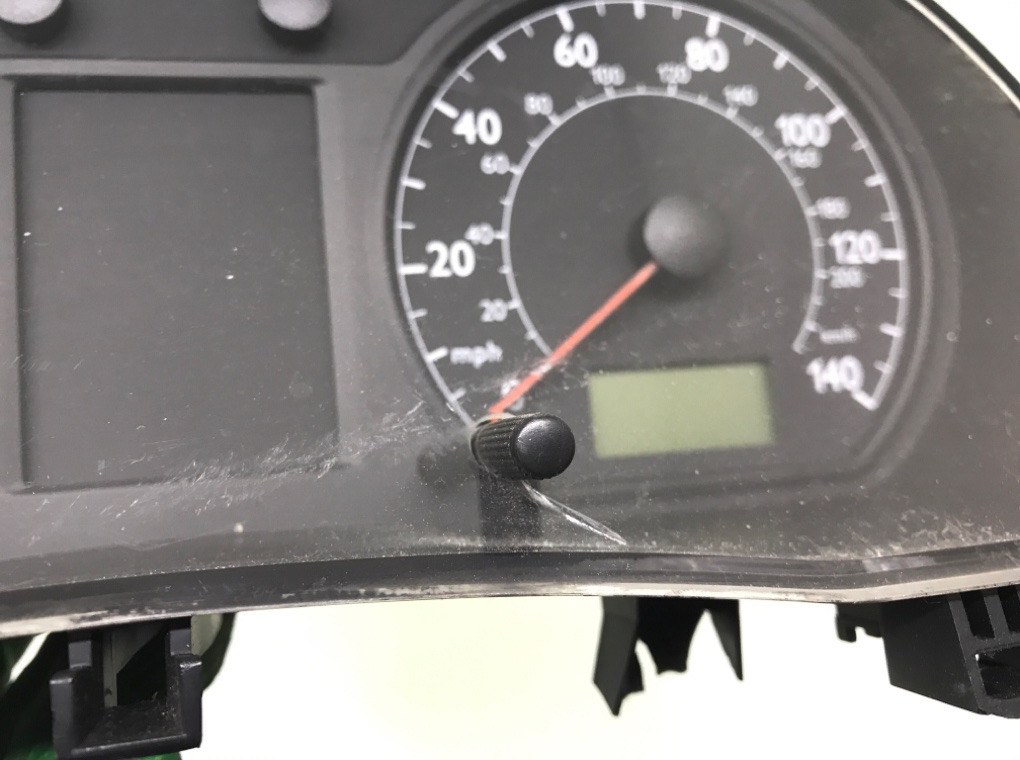 Щиток приборов (приборная панель) бу для Volkswagen Polo 4 1.2 i, 2003 г. Щиток приборов (приборная панель) бу для Volkswagen Polo 4 1.2 i, 2003 г.