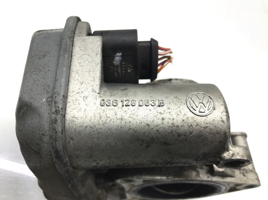 Заслонка дроссельная бу для Mitsubishi Lancer  2.0 DiD,  2010 г.