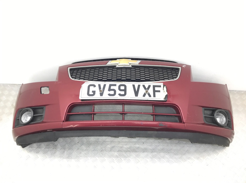 Бампер передний бу для Chevrolet Cruze 2.0 CDi, 2010 г.