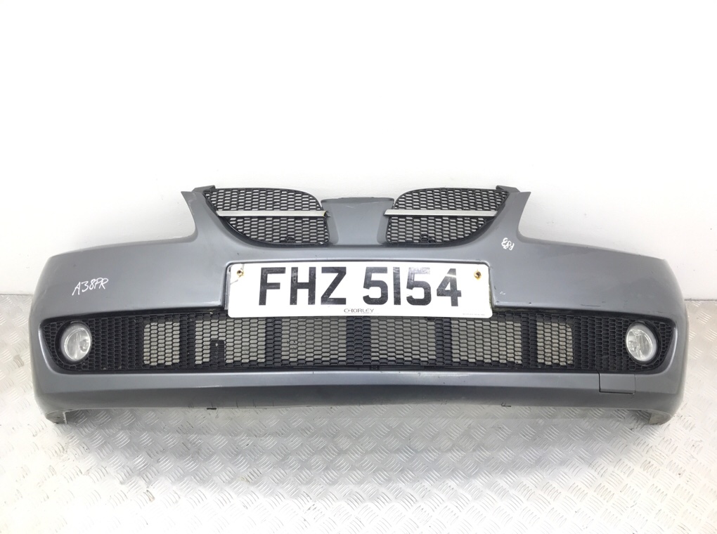 Бампер передний бу для Nissan Almera N16 1.5 i, 2004 г.