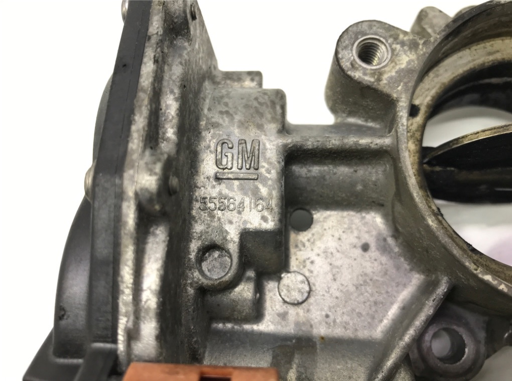 Заслонка дроссельная бу для Opel Insignia  2.0 CDTi,  2011 г.