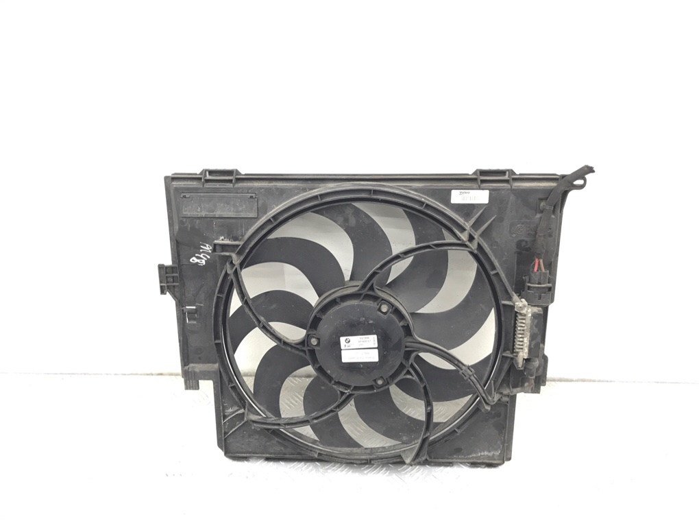 Вентилятор радиатора бу для BMW 1 F20/F21 2.0 TD, 2011 г.