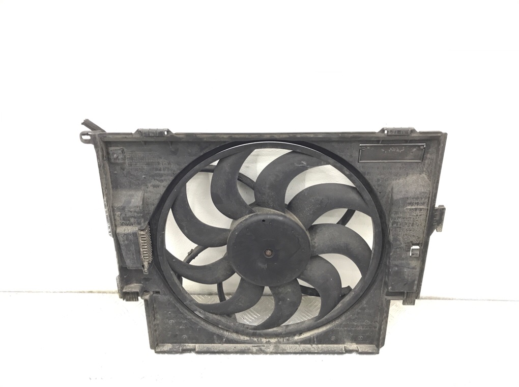 Вентилятор радиатора бу для BMW 1 F20/F21 2.0 TD, 2011 г. Вентилятор радиатора бу для BMW 1 F20/F21 2.0 TD, 2011 г.