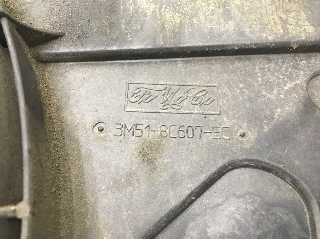 Вентилятор радиатора бу для Ford C-Max 1 1.6 i, 2010 г. Вентилятор радиатора бу для Ford C-Max 1 1.6 i, 2010 г.