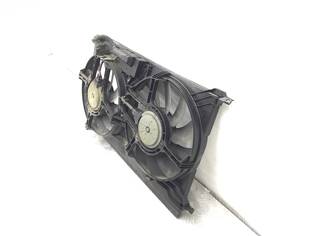 Вентилятор радиатора бу для Saab 9-3  2.0 Ti,  2005 г.