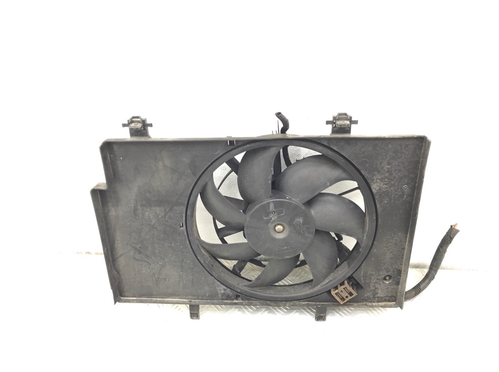 Вентилятор радиатора бу для Ford Fiesta 6 1.4 TDCi, 2009 г. Вентилятор радиатора бу для Ford Fiesta 6 1.4 TDCi, 2009 г.