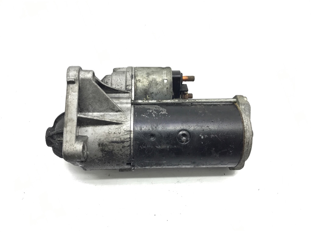 Стартер бу для Renault Trafic 2 1.9 DCi, 2006 г.