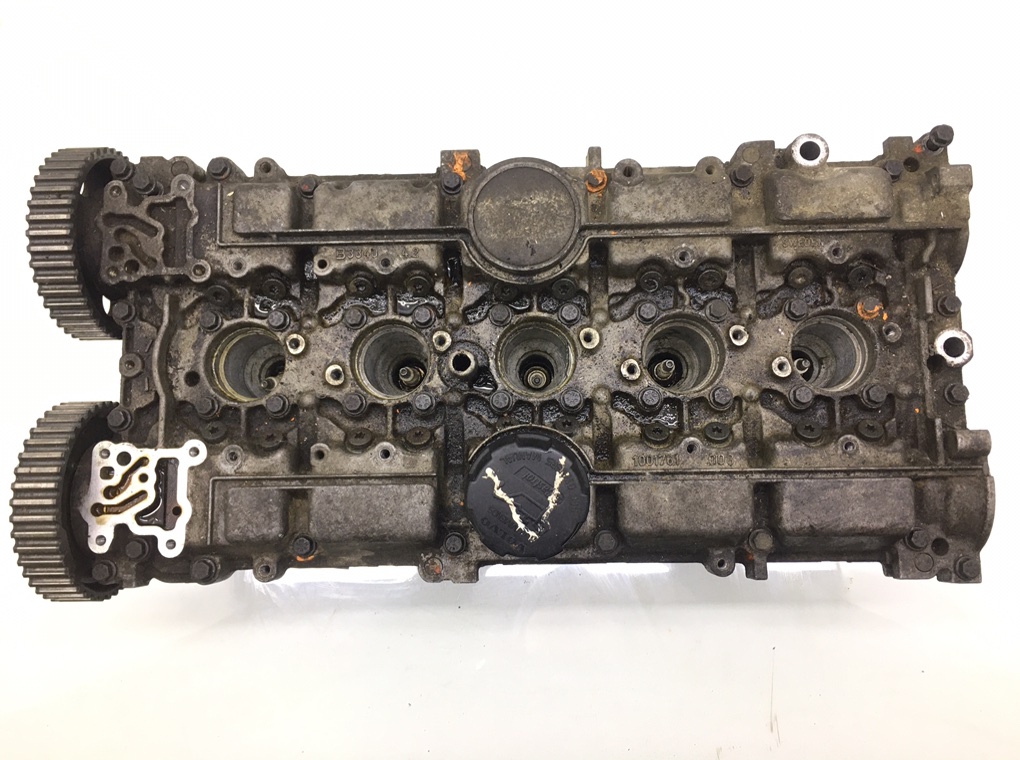 Головка блока цилиндров бу для Volvo V70 2.4 i, 2004 г.