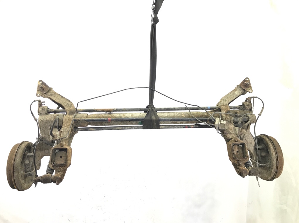 Балка подвески задняя бу для Peugeot Partner 1 1.9 D,  2002 г.