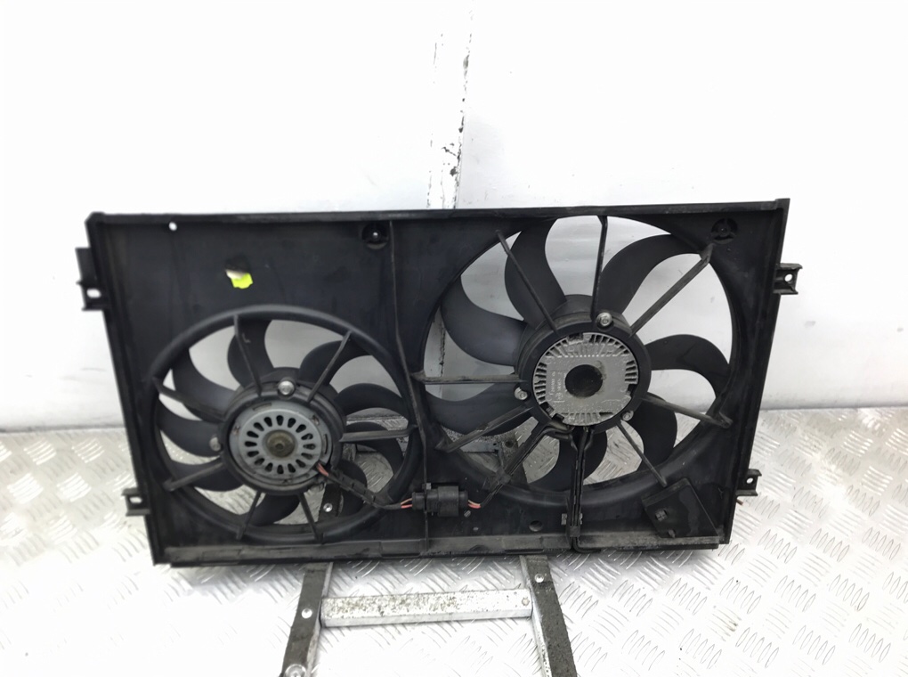 Вентилятор радиатора бу для Volkswagen Golf 5 1.9 TDi, 2007 г. Вентилятор радиатора бу для Volkswagen Golf 5 1.9 TDi, 2007 г.