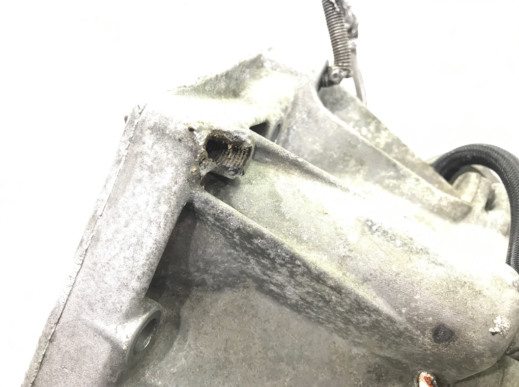 КПП механическая (МКПП) бу для Renault Megane 2 1.5 DCi, 2006 г. КПП механическая (МКПП) бу для Renault Megane 2 1.5 DCi, 2006 г.