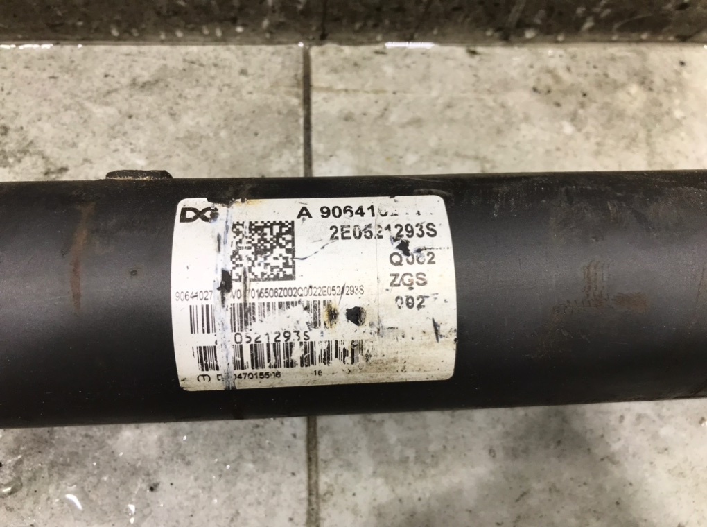 Карданный вал бу для Mercedes Sprinter 2 2.2 CDi,  2008 г.