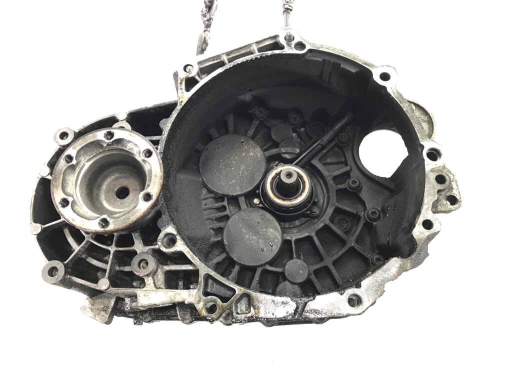 КПП механическая (МКПП) бу для Volkswagen Passat B6 2.0 TDi, 2008 г.