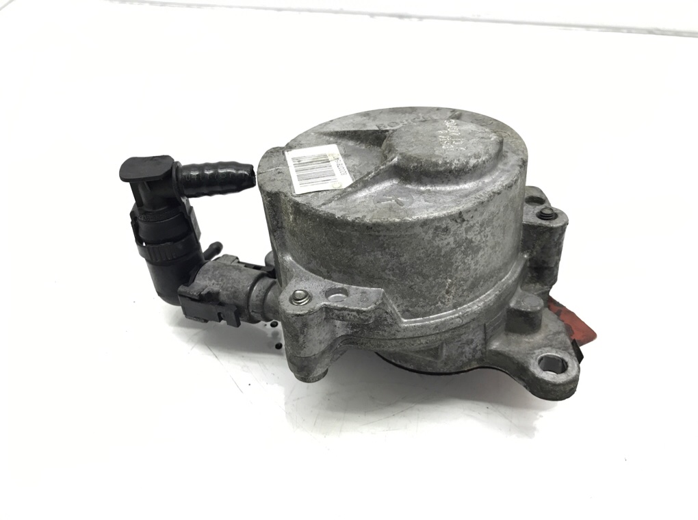 Насос вакуумный бу для Renault Trafic 2 2.0 DCi,  2008 г.