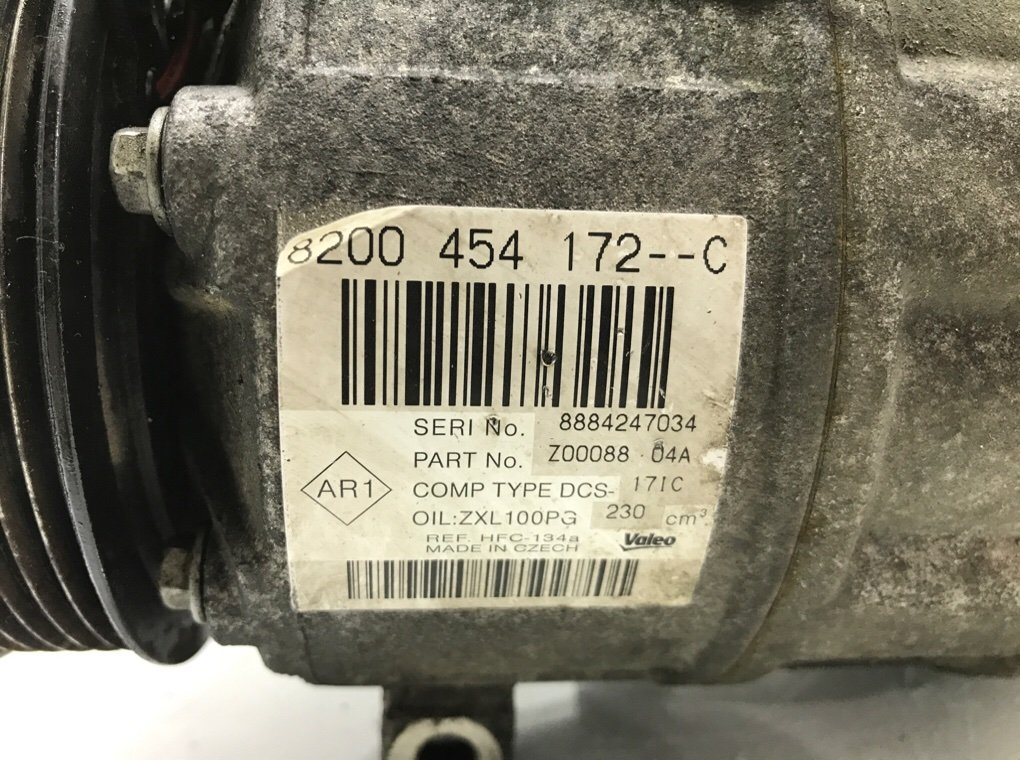 Компрессор кондиционера бу для Renault Trafic 2 2.0 DCi,  2008 г.