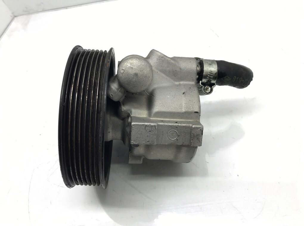 Насос гидроусилителя руля бу для Renault Trafic 2 2.0 DCi, 2008 г. Насос гидроусилителя руля бу для Renault Trafic 2 2.0 DCi, 2008 г.