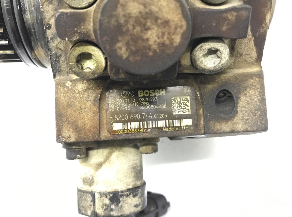 ТНВД бу для Renault Trafic 2 2.0 DCi, 2008 г. ТНВД бу для Renault Trafic 2 2.0 DCi, 2008 г.