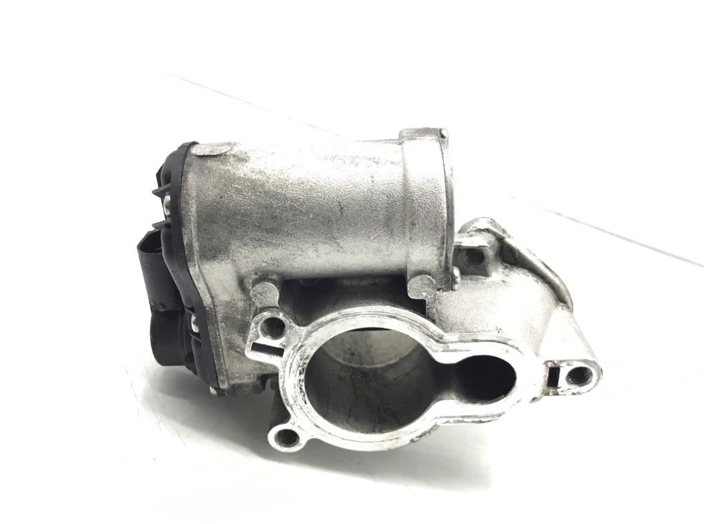 Клапан EGR бу для Renault Trafic 2 2.0 DCi, 2008 г. Клапан EGR бу для Renault Trafic 2 2.0 DCi, 2008 г.