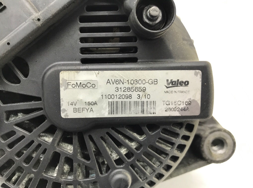 Генератор бу для Ford Fiesta  1.6 TDCi,  2009 г.