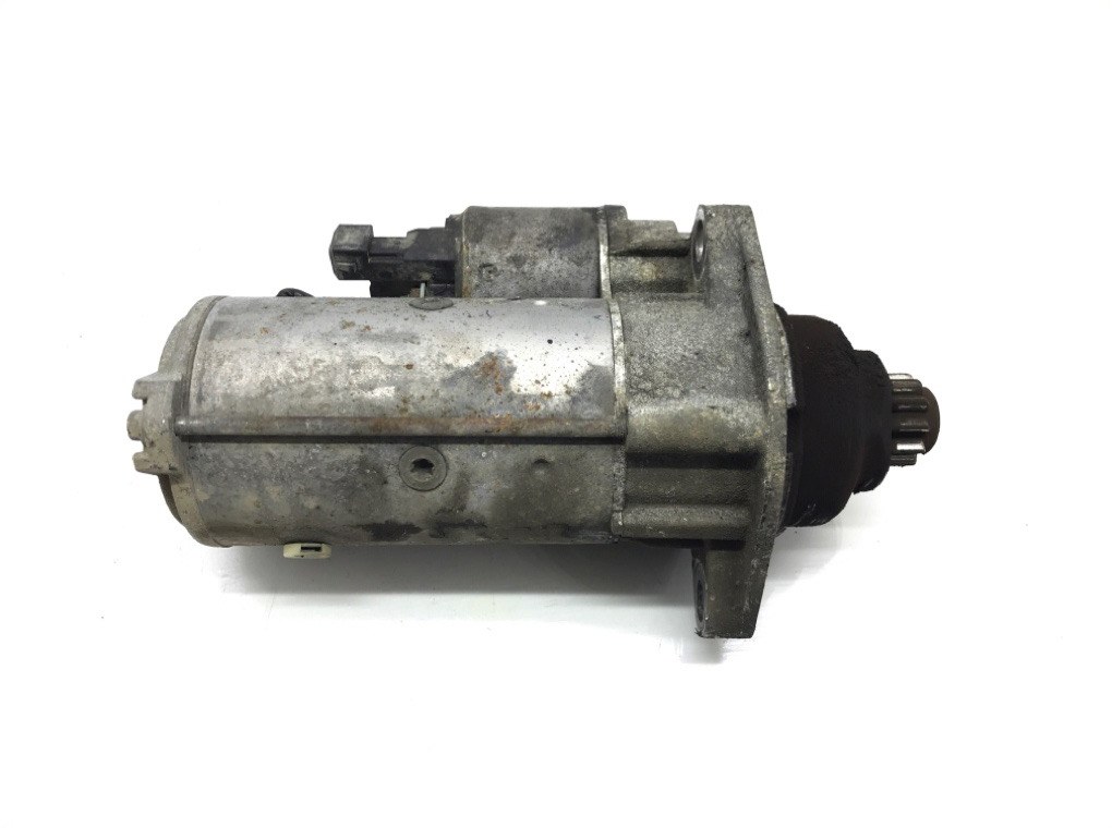 Стартер бу для Volkswagen Golf 4 1.9 TDi, 2003 г. Стартер бу для Volkswagen Golf 4 1.9 TDi, 2003 г.