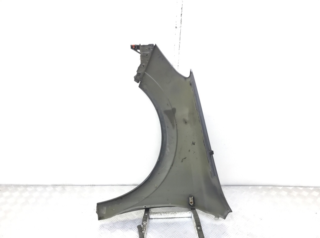 Крыло переднее правое бу для Opel Astra H 1.8 i,  2008 г.