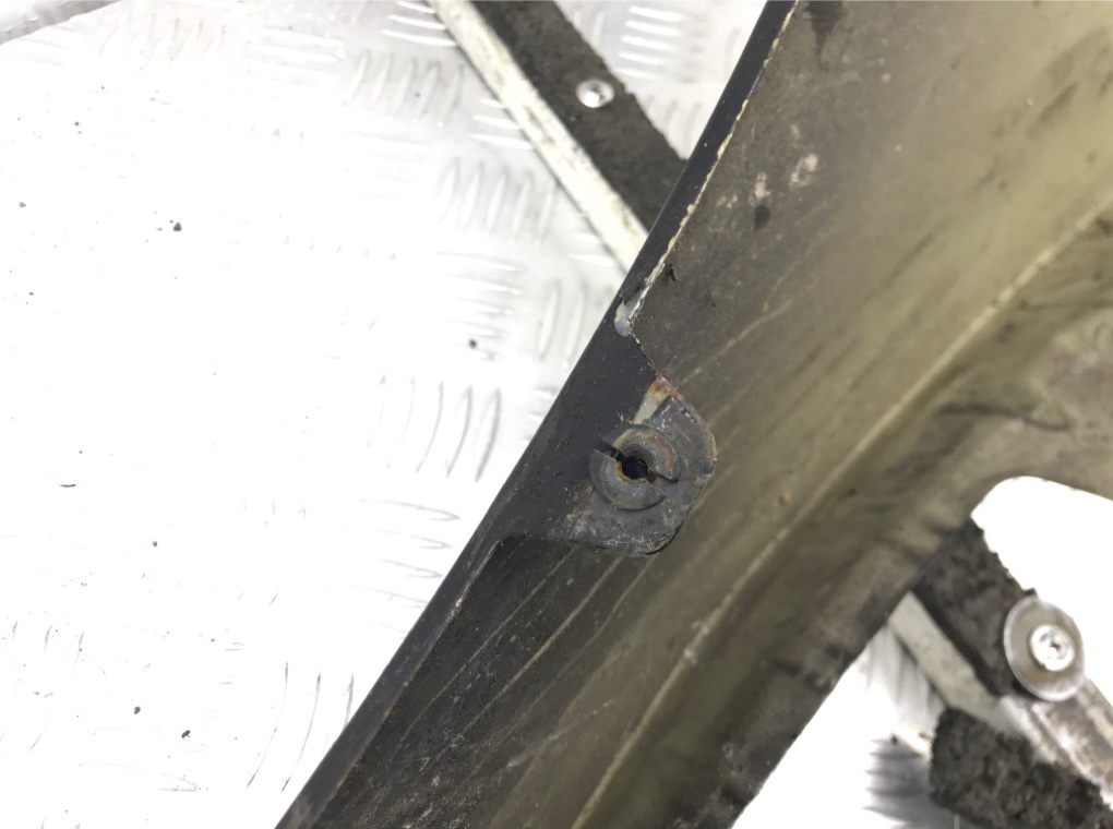 Крыло переднее правое бу для Skoda Octavia A5 2.0 TDi,  2008 г.