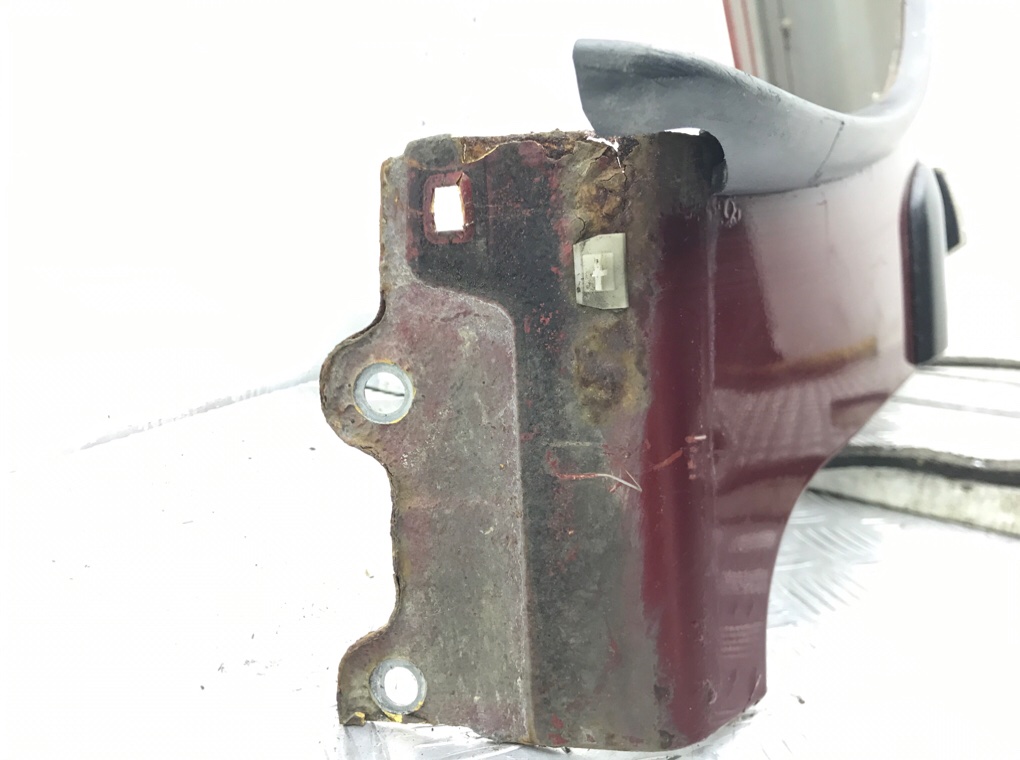 Крыло переднее левое бу для Volvo S40 1 2.0 i,  2000 г.